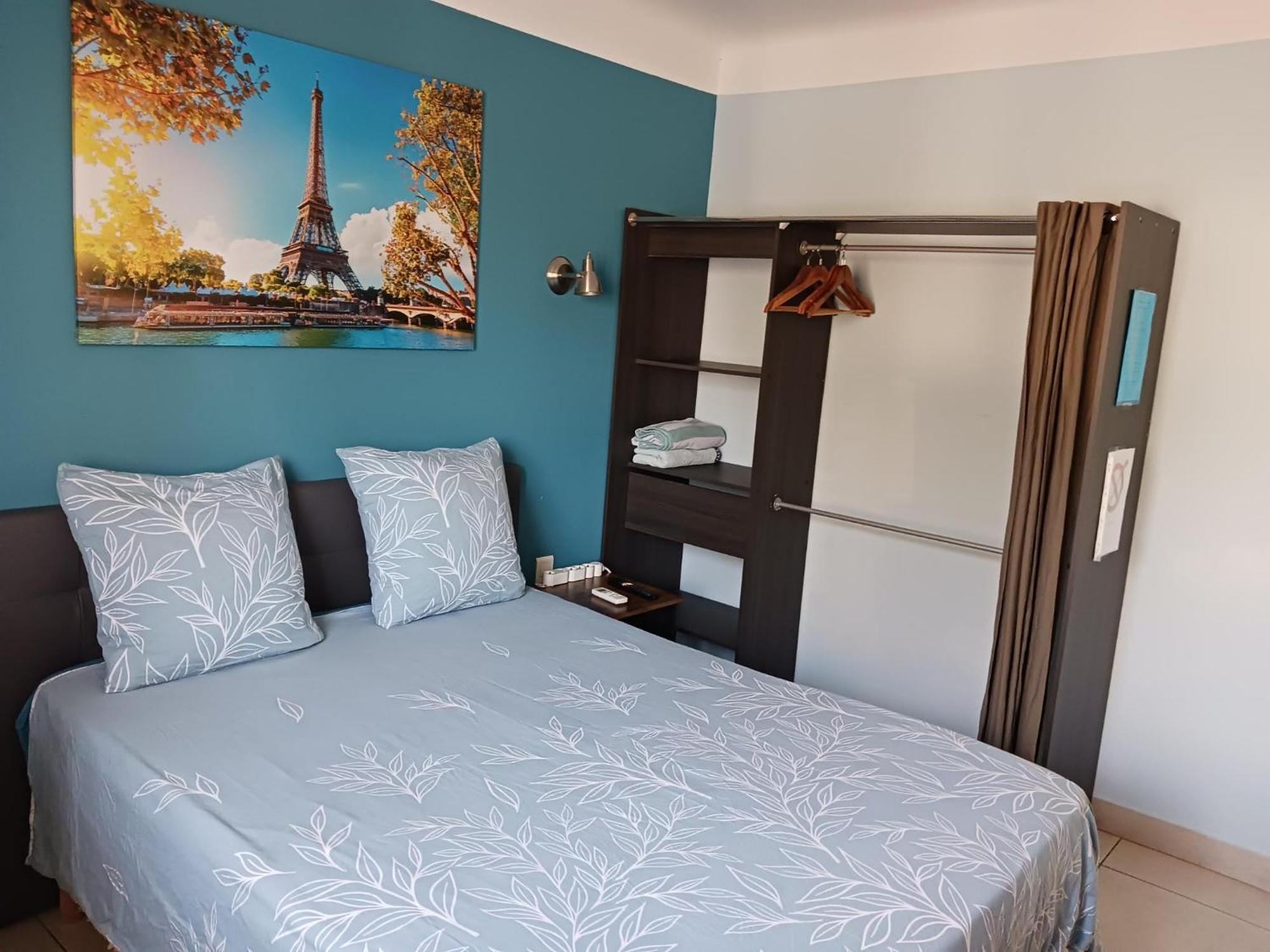 Апартаменты Chambre Privee Climatisee Chez Particulier, Wifi Перпиньан Экстерьер фото